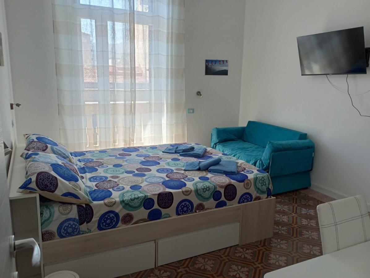 Casa Marianna Hotell Palermo Eksteriør bilde
